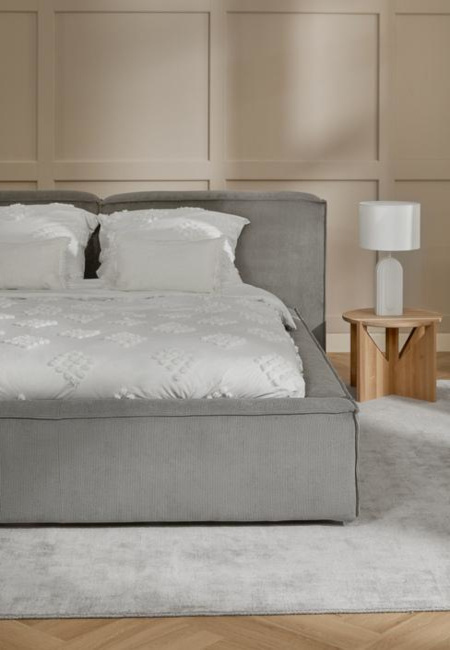 Warme-Farbtoene-Schlafzimmer-2-450x650